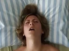 دختر برهنه با ماسک گاز بهترین سیکس جهان