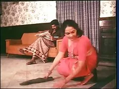 یک مرد جوان پمپاژ بهترین فلم سکس دنیا دختری با شورت سفید دارد