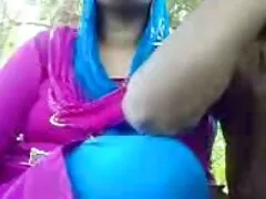 لاولیس قبل از رابطه جنسی در بیدمشک خود ، دیک بزرگی را روی بهترین فیلم سکسی جهان گونه زیبایی با جوراب سیاه می راند
